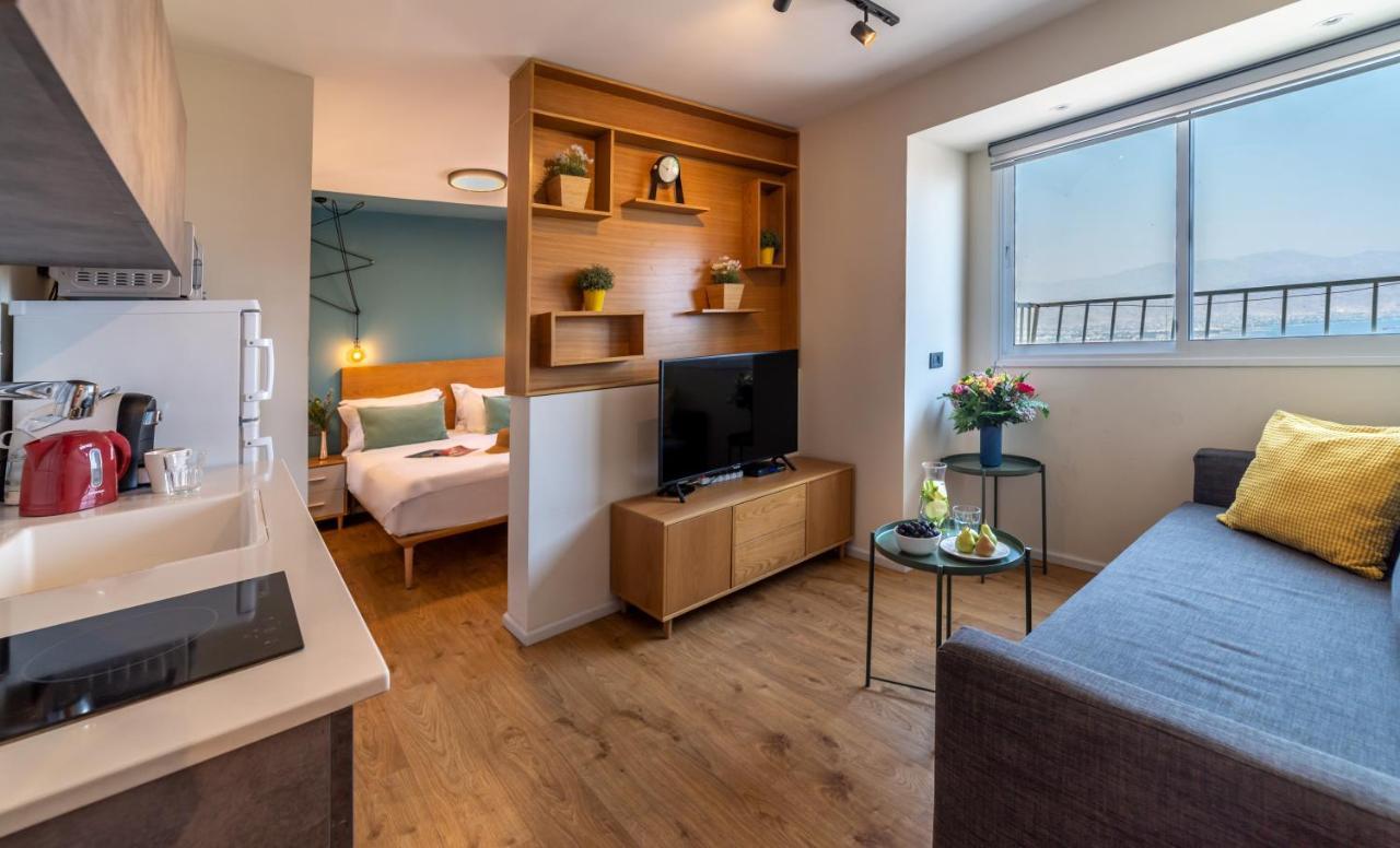 The Six Days Stylish One Bedroom Apartments Eilat Bagian luar foto