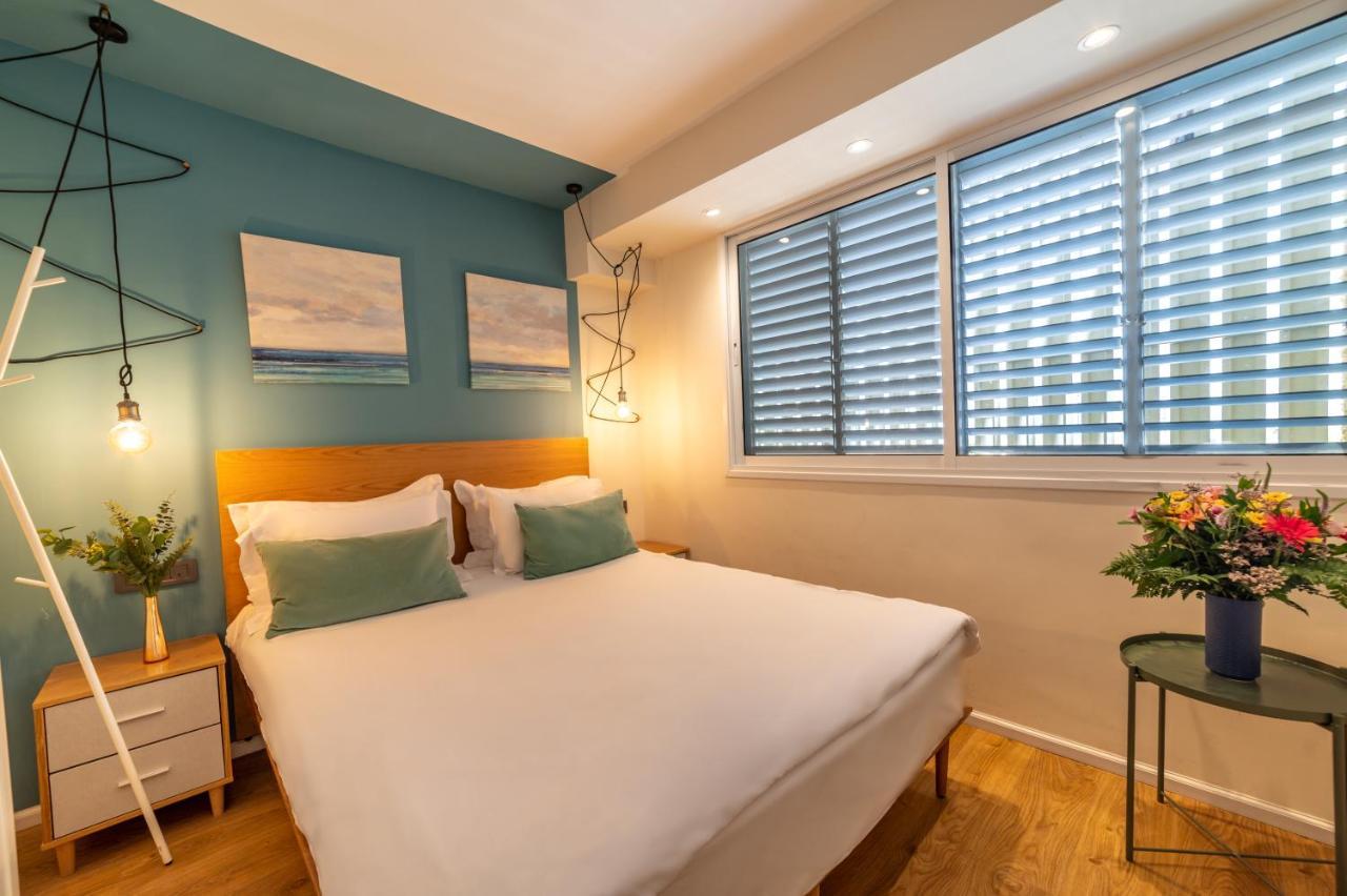 The Six Days Stylish One Bedroom Apartments Eilat Bagian luar foto