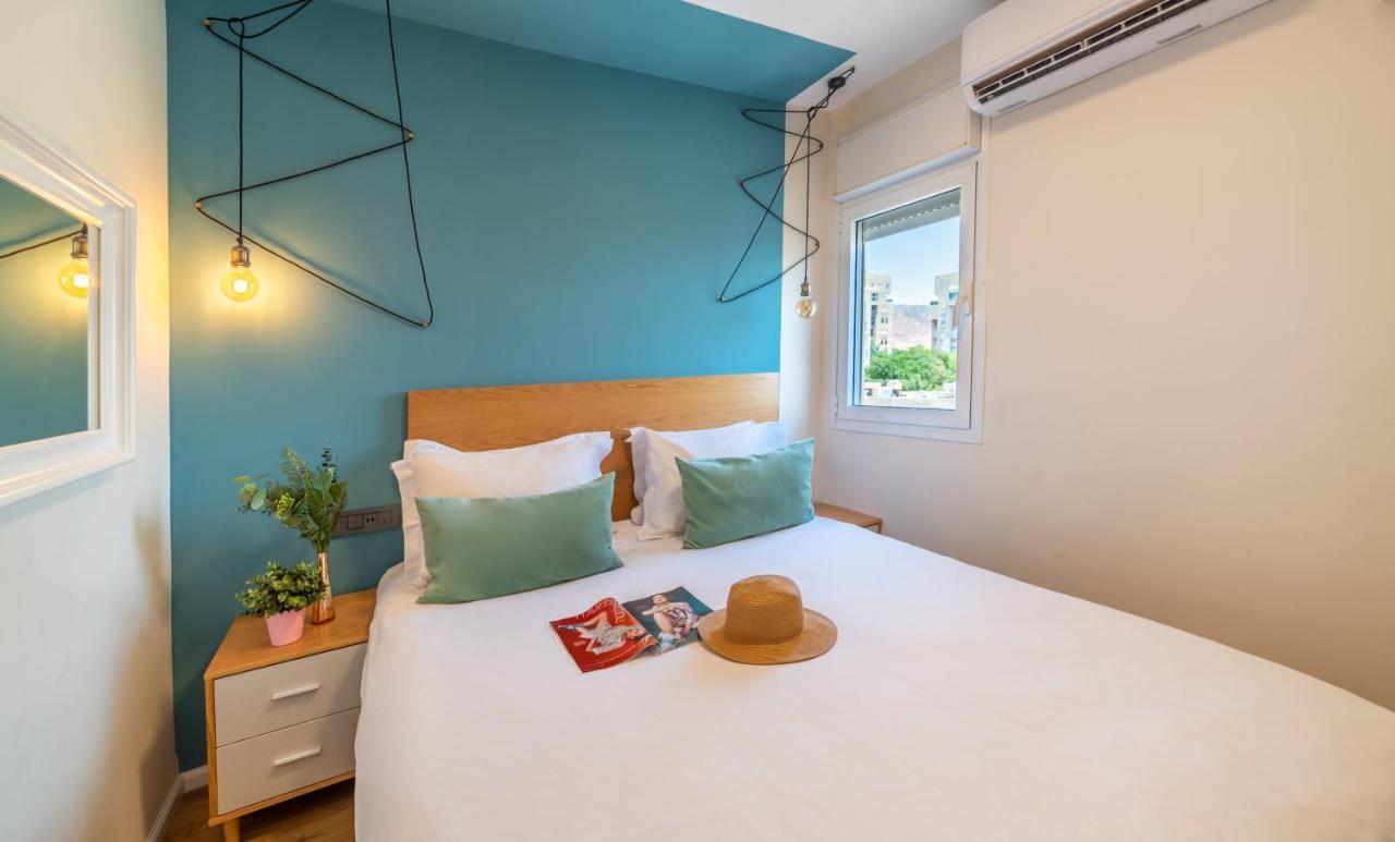 The Six Days Stylish One Bedroom Apartments Eilat Bagian luar foto