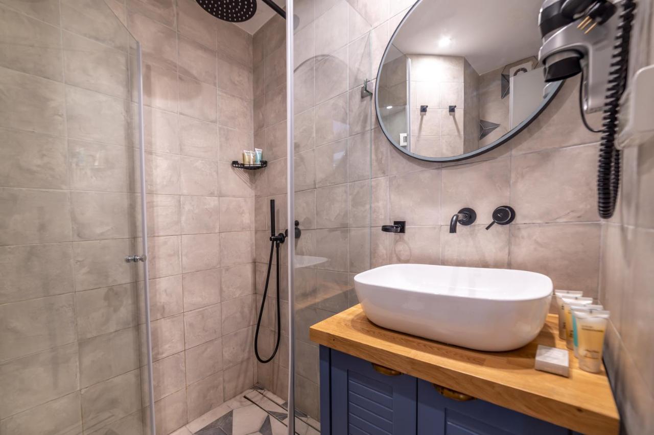 The Six Days Stylish One Bedroom Apartments Eilat Bagian luar foto